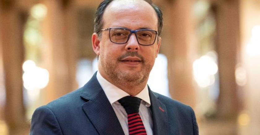 Hugo Oliveira reeleito como líder da distrital do PSD de Leiria